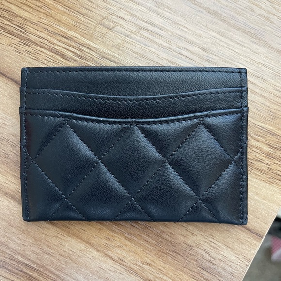 Authentic Chanel CC Lambskin Card Holder - Picture 3 of 8